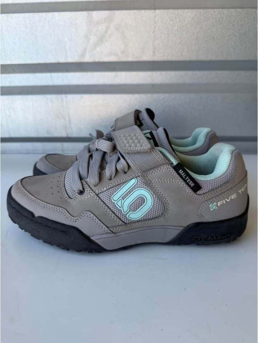 Five Ten Maltese Falcon Mountain Bike Shoes Womens 8.5 8 1/2